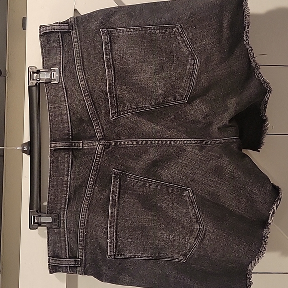 Ana shorts - Picture 2 of 2